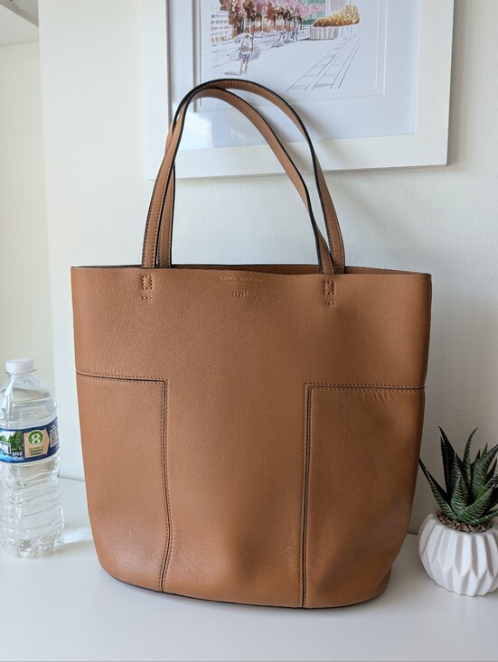 Handbags - Tory Burch Block-T medeum long sholder tote